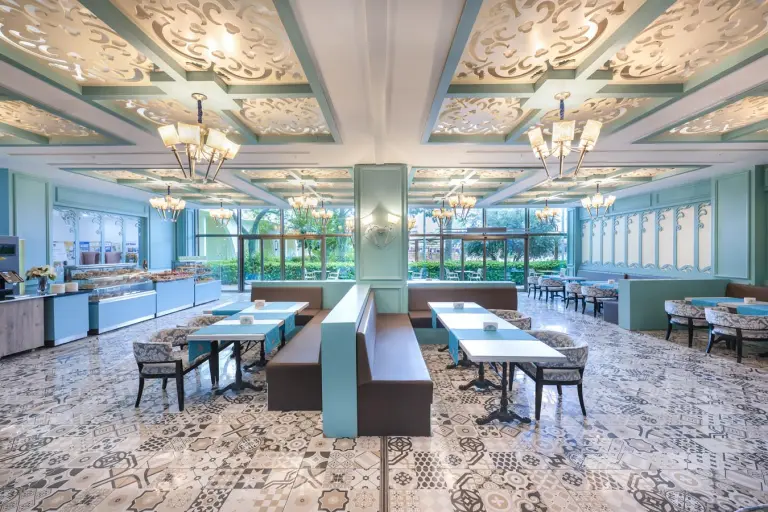 Restoran &amp; Bar