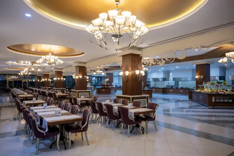 Restoran &amp; Bar