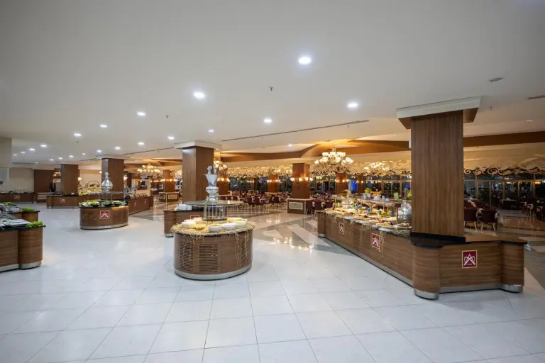 Restoran &amp; Bar