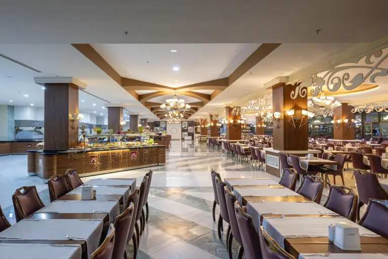 Restoran &amp; Bar