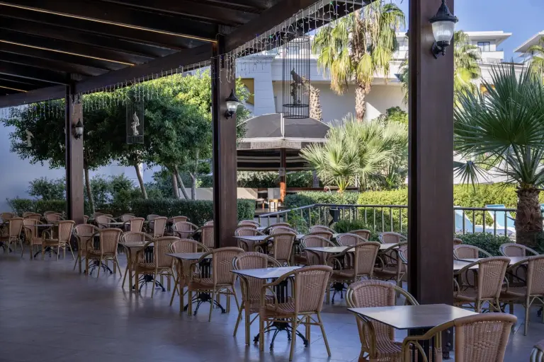 Restoran &amp; Bar