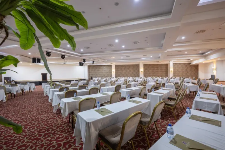 Toplantı Salonları (1/4)